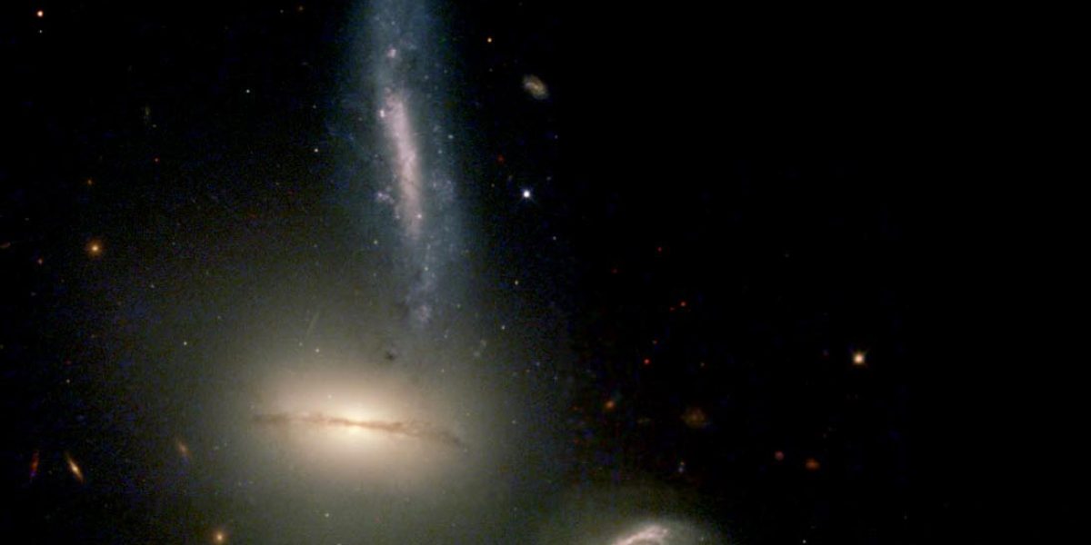 Grupos Compactos de Galaxias: Una Forma de Evaluar el Universo Simulado