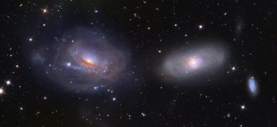 Espectroscopia de galaxias enanas en las cercanías de dos pares de galaxias en interacción