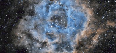 Hacia una mejora en la descripción espectral de estrellas centrales de las nebulosas planetarias